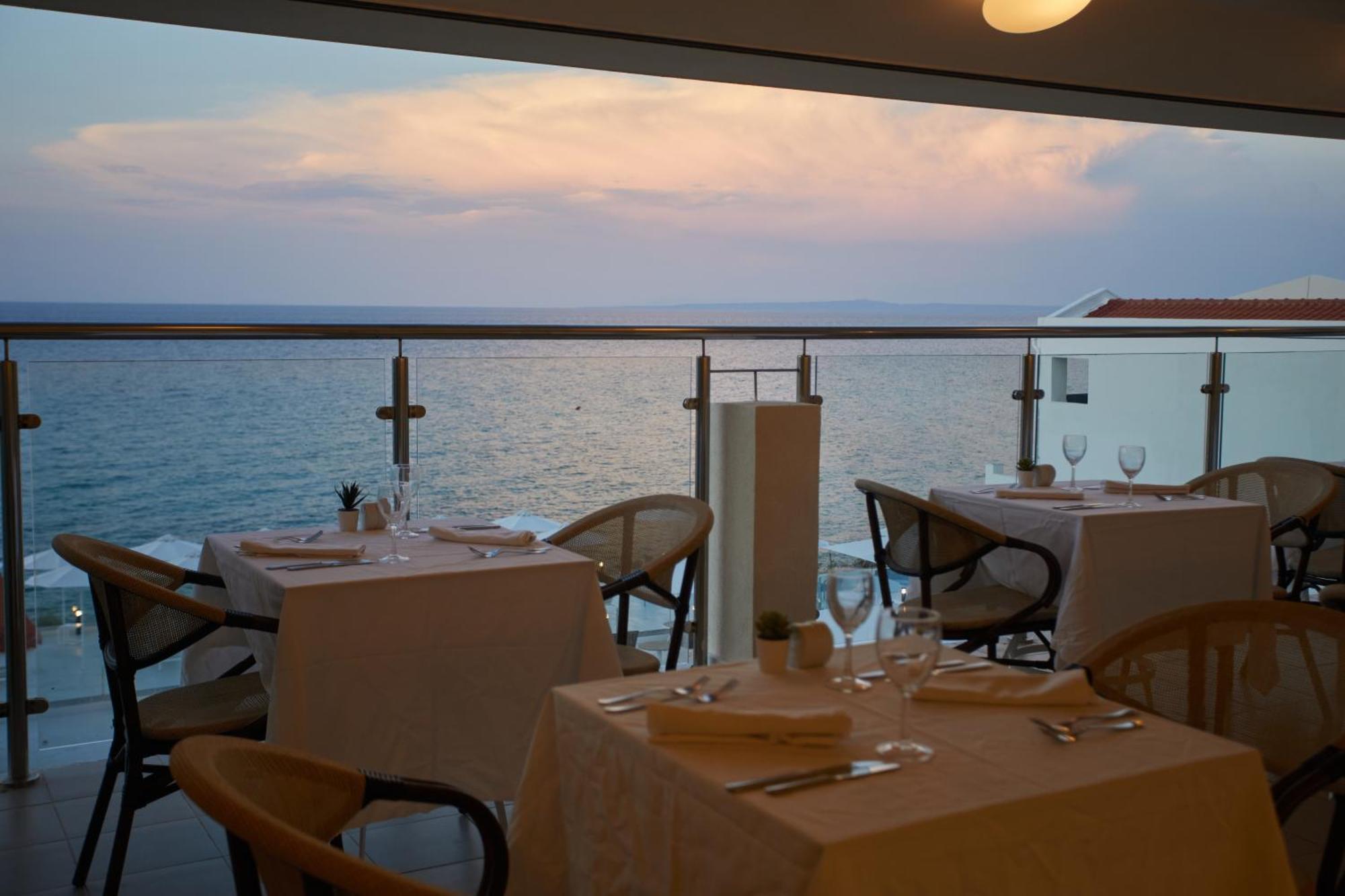Aluasoul Zakynthos (Adults Only) Hotel Tragaki Exterior photo