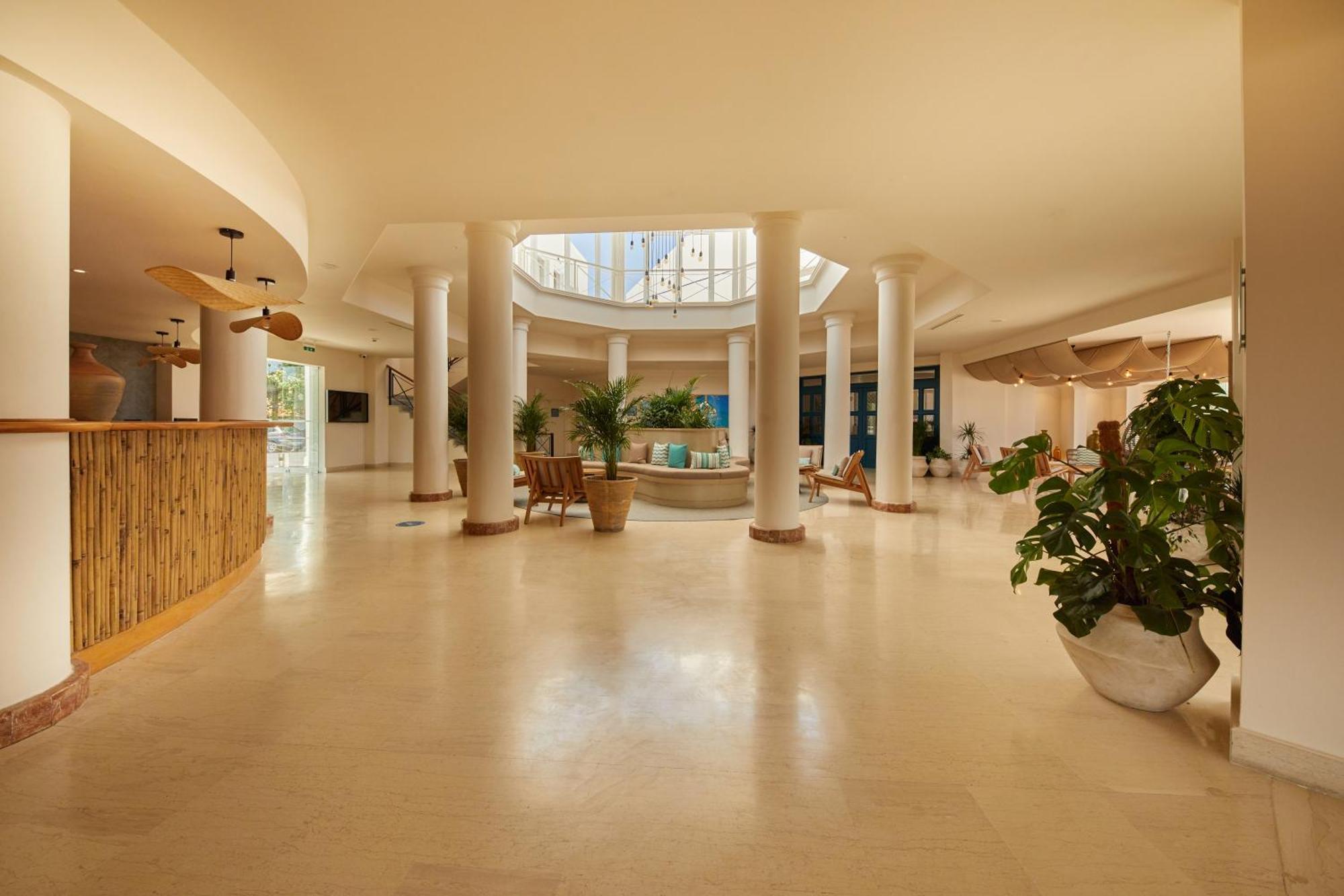 Aluasoul Zakynthos (Adults Only) Hotel Tragaki Exterior photo